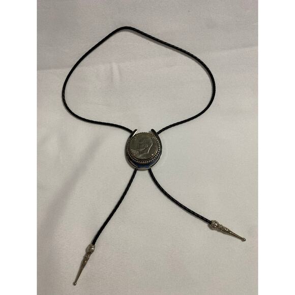 Vintage Eisenhower 1976 Bicentennial Coin Bolo Tie - Picture 3 of 8